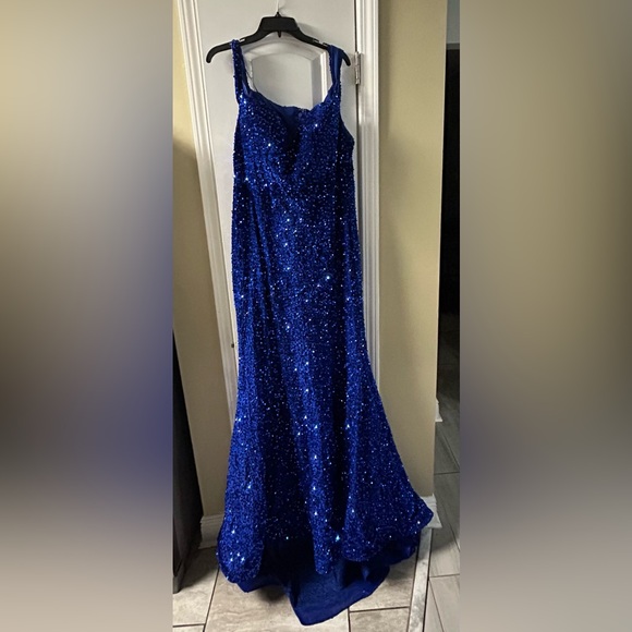Fashion Nova Elegant Blue Sequin Dress - Picture 2 of 5